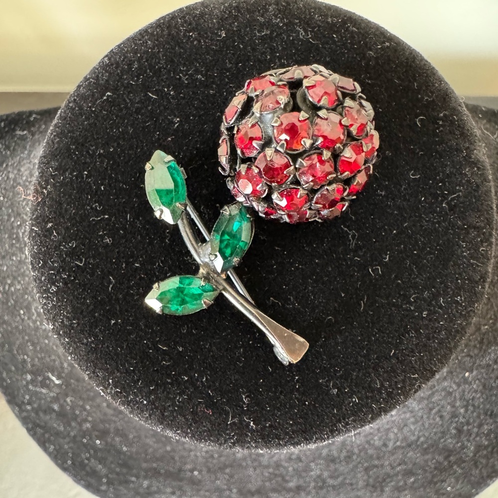 Warner 1960’s Vintage Signed Partially Japonned Rhinestone Cherry Brooch